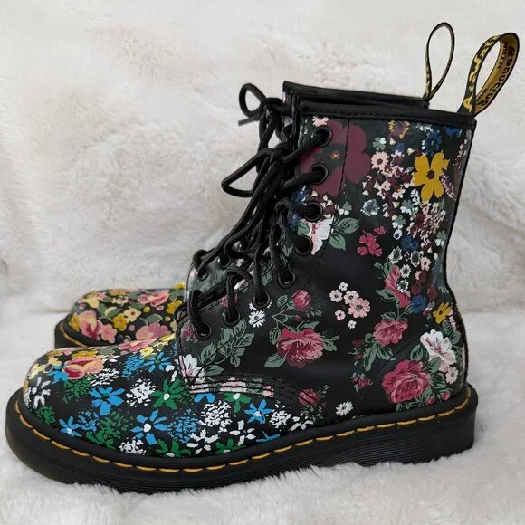 Dr. Martens 1460 Pascal Floral Lace‑Up Boots Women's Black Floral Leather Size:6 - Picture 3 of 14